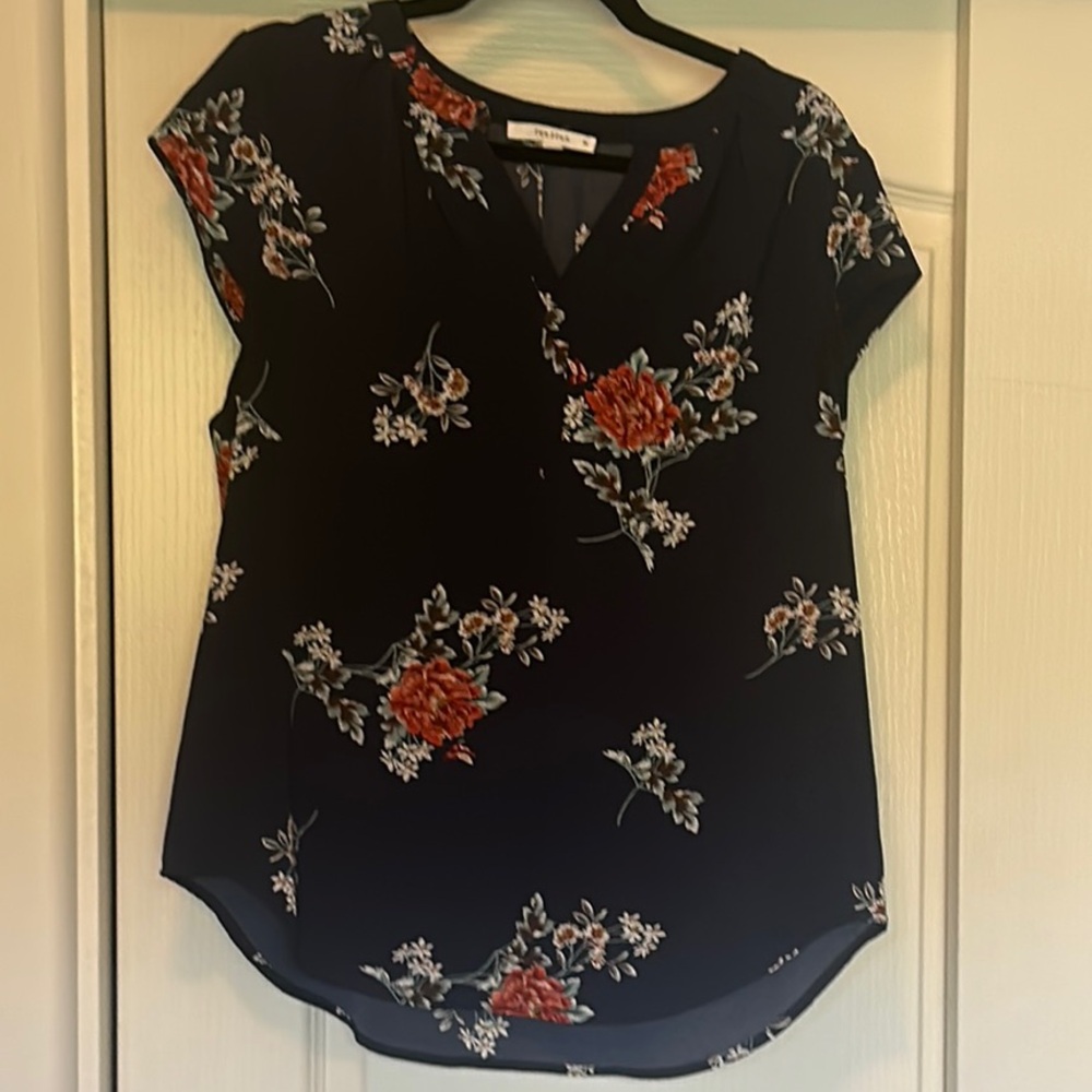 Floral Navy Top